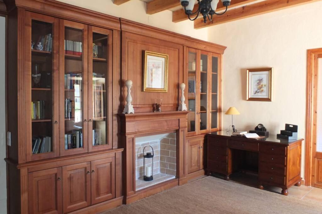 Villa Maria, Bonita Casa Con Jardin Y Piscina Privada En Андрач Экстерьер фото